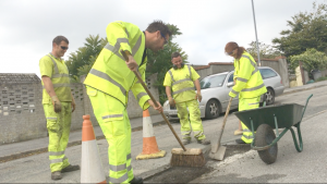 Pirate fm neil and tina fix a pothole with cormac hot box team 1 